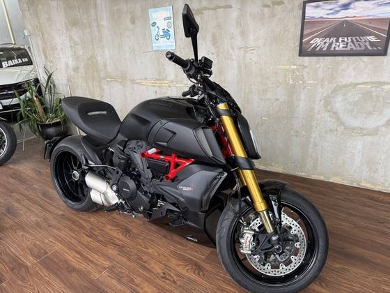 DUCATI DIAVEL 1260 S DUCATI DIAVEL 1260 S